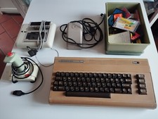 COMMODORE C64 BUNDLE