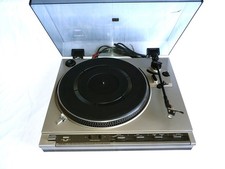 TEAC P-70 giradischi trazione diretta  / Year 1980
