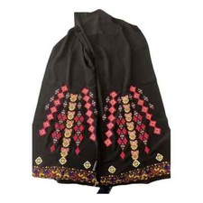 Etro. Stola in pura seta ricamata a mano con paillettes. Nuovo