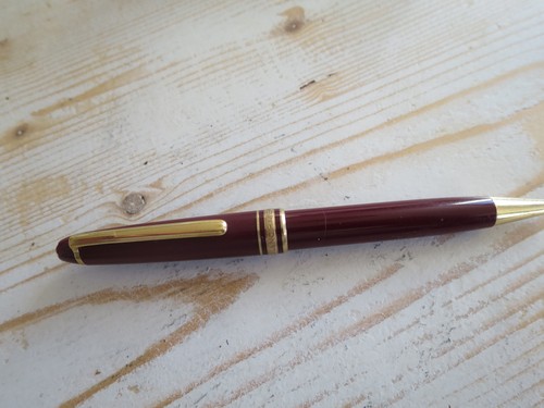Stylo roller mont blanc - mont,
