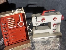 Macchina da cucire Bernina 900