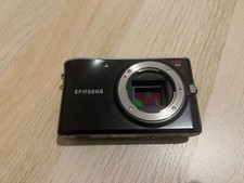 Samsung NX100 14,6MP