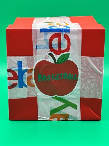 Big apple sports cards holiday - big,