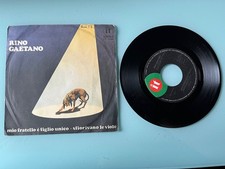 Vinile 45 Giri Rino Gaetano - Mio fratello è figlio unico / Sfiorivano le viole