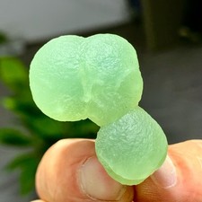 Pietra d'uva verde bella