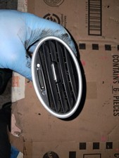 BOCCHETTA ARIA CRUSCOTTO SX PER FORD FOCUS (2008-2011)