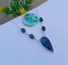 Bellissima collana fatta - , a