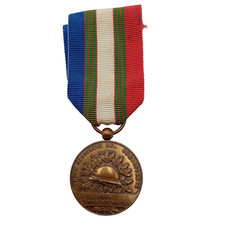 C26/12/25 (REF31891) Medaglia