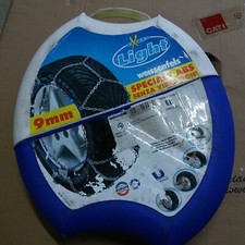 PAIR OF SNOW CHAINS