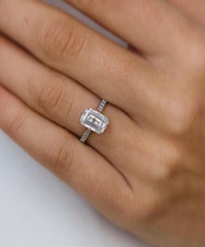 Anello Nuovo 2,70Ct Bianco