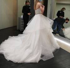 vestito sposa bianco in tulle con corpetto aderente taglia s  con velo 