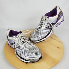 New Balance 1260 v2 Athletic Lace Up Shoe Womens Size 8.5 W1260LS2 White Purple