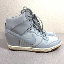 Nike Dunk Sky Hi Essential
