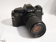 SET: fotocamera reflex Minolta X-300s + obiettivo zoom originale MD 35-105/3,5-4,5 Macro