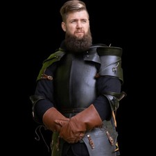 Pauldron milanesi medievali