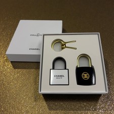 Nuovissimi lucchetti Chanel