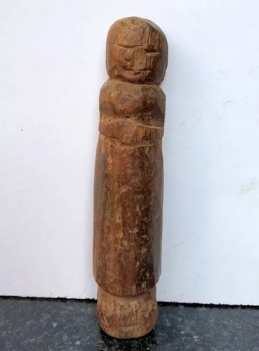 Antica scultura putali figura