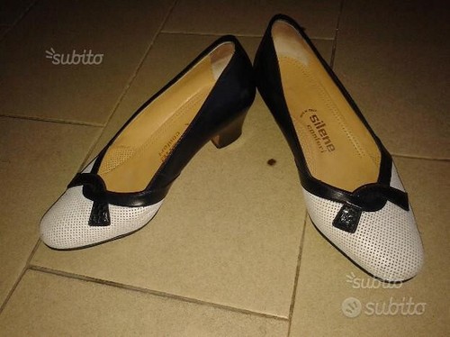 Scarpe decolte vintage bianco