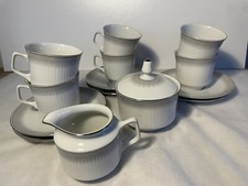 Ensemble de porcelaine Odette