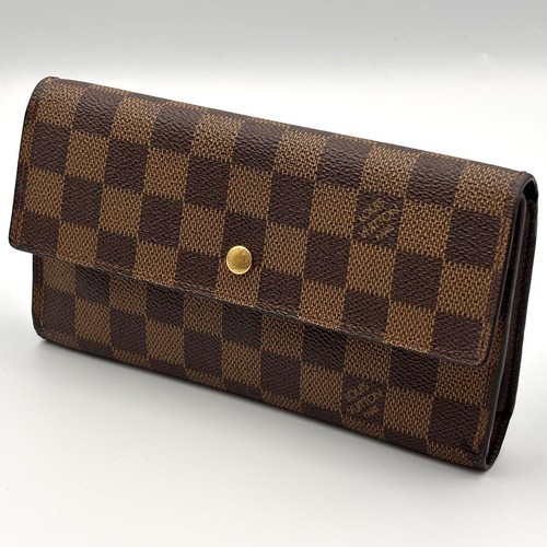 Louis vuitton damier - vuitton, ebene