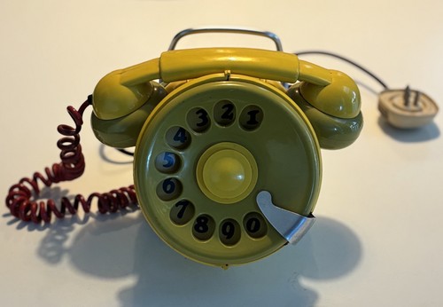 Rare designer 1970 yellow - rare,