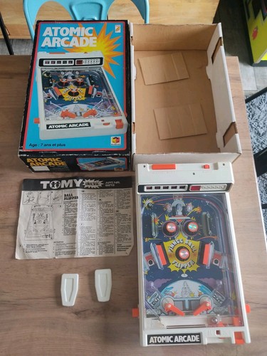 Flipper tomy atomic arcade - /,