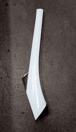Modanatura sup montante - sup.,