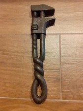 ANTICA CHIAVE INGLESE