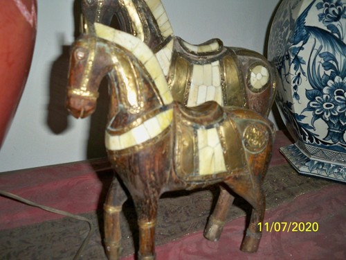 Cavallino antico legno - in,