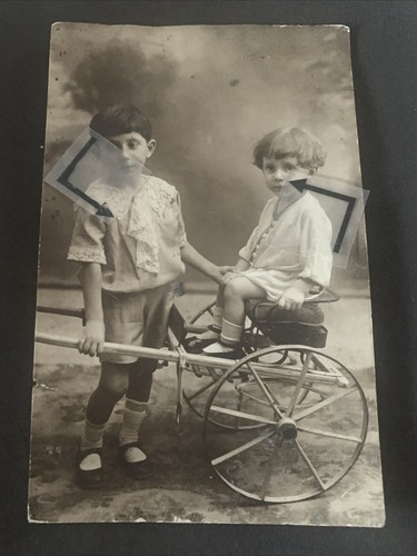 Foto bambino risho - bambino,, carretto