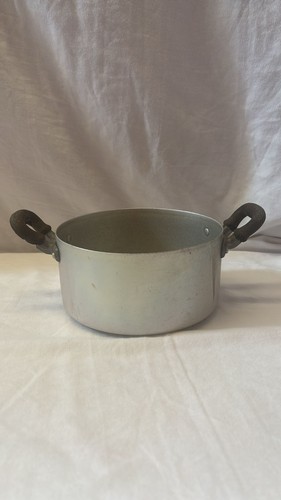 Pentola antica arredamento - pentola,