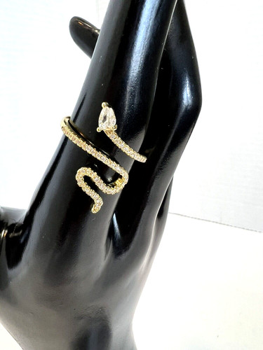Nuovo con etichetta - .,