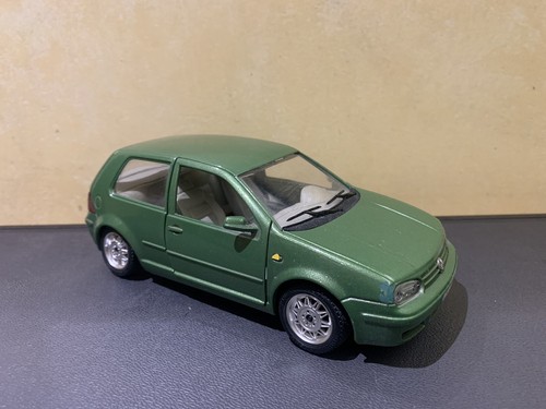 Burago volkswagen golf - volkswagen,