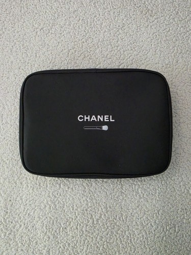 Limited chanel beauty - chanel, black