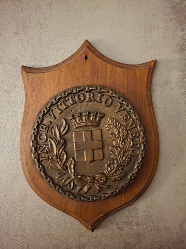 Crest incrociatore marina - crest,