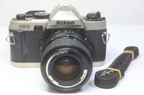 Così com nikon fe10 slr - com'È,