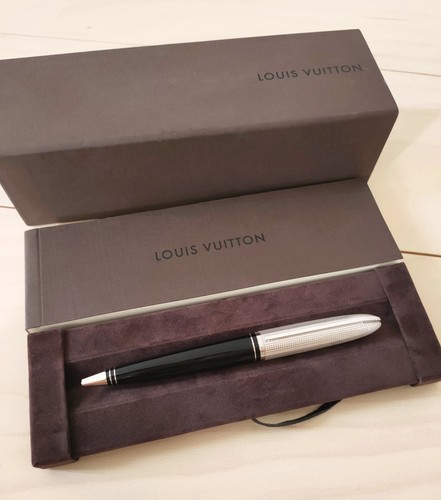 Louis vuitton dock laccato - vuitton,