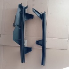 LANCIA Y 1995 / 2003 GUIDE PER SCORRIMENTO VETRO PORTA DESTRA (USATE VEDI FOTO).