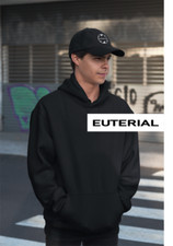 CAPPELLO NERO A STRAPPO EUTERIAL LOGO 43