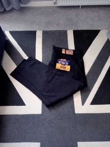 Jeans uomo nero nuovo con