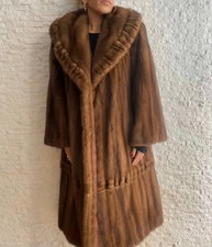 Pelliccia Di Visone Demi Buff