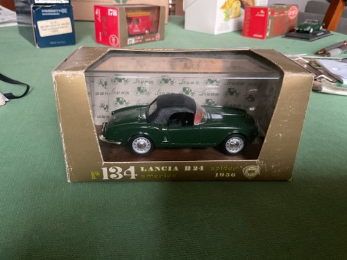Lancia b24 spider - 1/43,