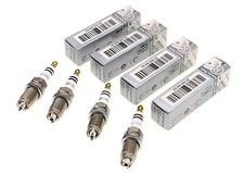 Candele di accensione originali VW Audi Golf 4 5 Lupo Polo Passat Touran Eos A2 A3 1.4 1.6L