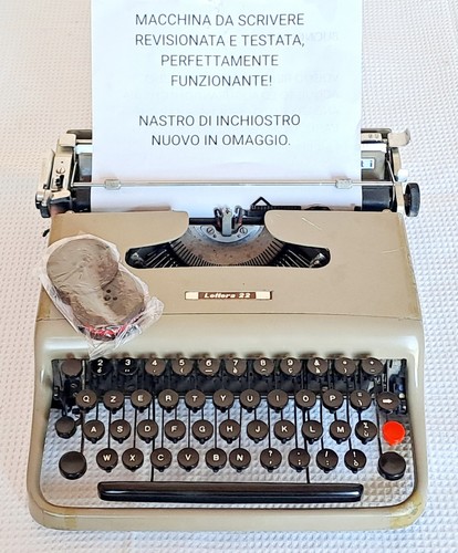 Macchina scrivere vintage - da,