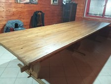 tavolo artigianale in legno