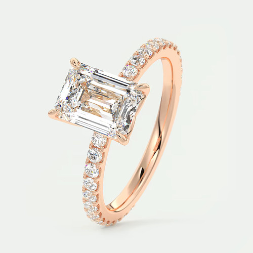 Anello con diamanti semi