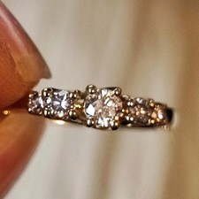 Anello diamante brillante 0,30