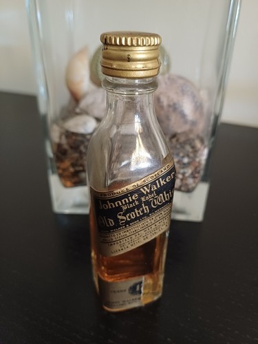 Mignon miniature whisky - mignon/miniature,