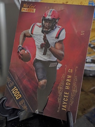 1000 stripe red 2021 - 🚨,