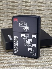 Zippo logo marlboro - nero, 2012